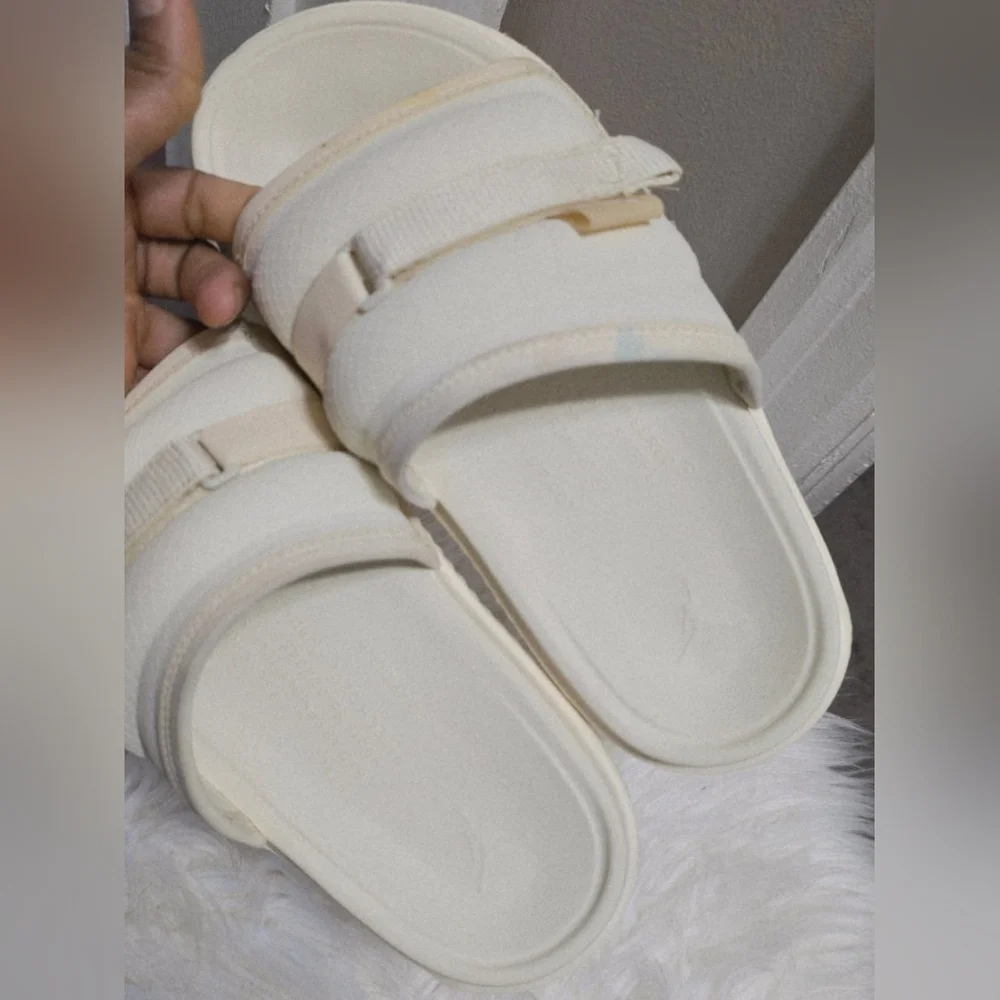 Jordan Super Play Slides Sandals Coconut Milk Men's Size 40🌴✌️